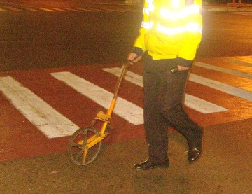 Un şofer de 80 de ani a provocat un accident pe trecerea de pietoni
